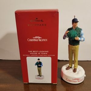 Hallmark 2021 Christmas Vacation The Best-Looking House in Town Ornament